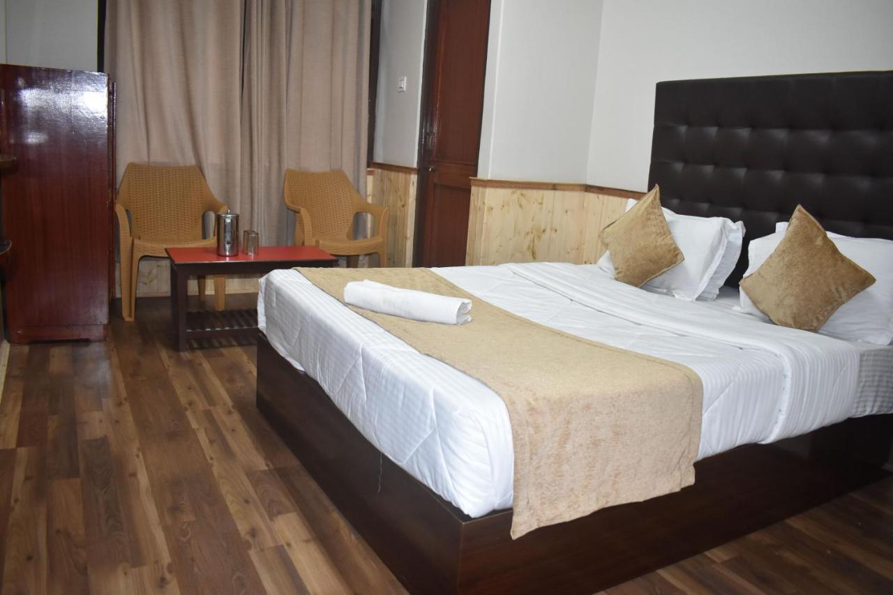 Hotel Zambala Гангток Экстерьер фото